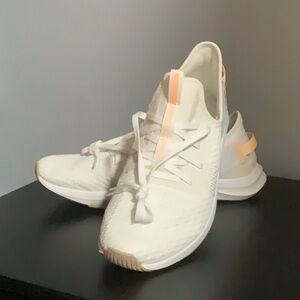 New Balance Dynasoft Nergize SportV2 Size 10 New!